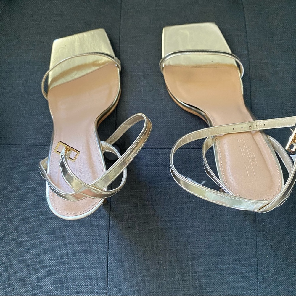 Gold ASOS heels - Picture 4 of 7